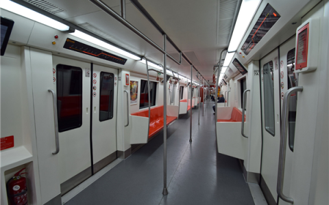 深圳地铁驶入“600公里时代” 线网密度、客运强度居全国第一