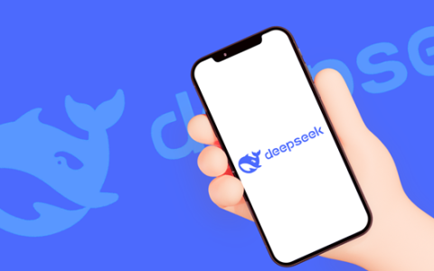 DeepSeek首次回应蒸馏OpenAI质疑 ：没有故意加入合成数据