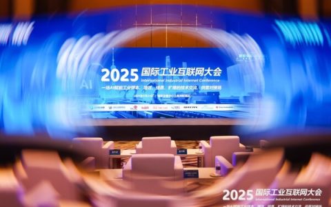 问鼎工业"奥斯卡"！中之杰智能斩获工博会大奖