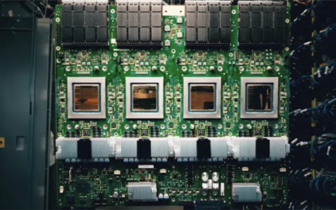 谷歌被曝加码推销自研芯片：积极接触英伟达芯片云服务供应商