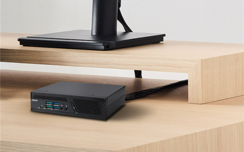 华硕新迷你机ExpertCenter PB64仅仅1.35升！却有桌面级CPU