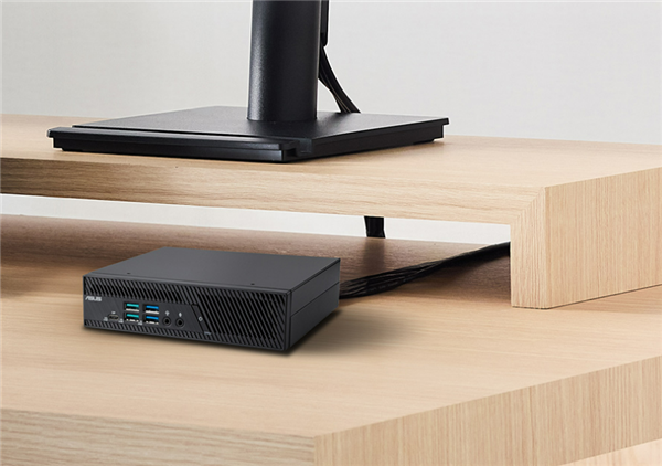 华硕新迷你机ExpertCenter PB64仅仅1.35升！却有桌面级CPU