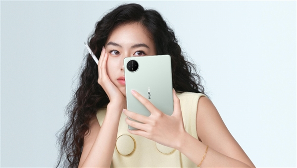 华为MatePad Mini/Mate 70 Pro+网速对比：平板在电信网络下优势明显