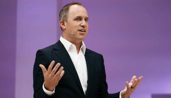 OpenAI董事长：行业正处于AI泡沫中 许多人会损失惨重