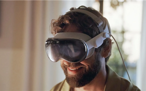 曝苹果Vision Air 2027年发布 重量更轻、价格便宜一半