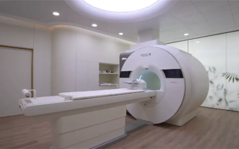 重大突破！世界首台联影医疗“摄像”磁共振获批上市