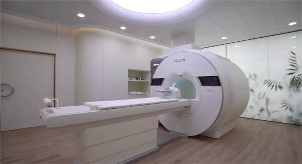 重大突破！世界首台联影医疗“摄像”磁共振获批上市
