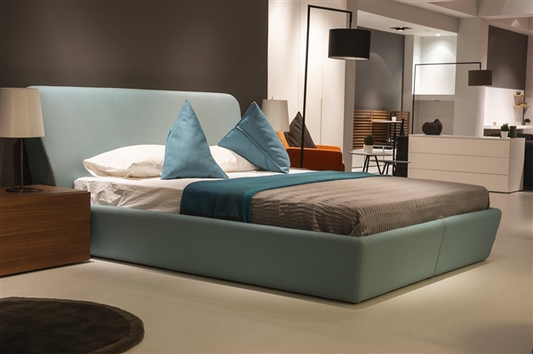 央视起底直播间床上高端四件套猫腻 部分电商虚标支数成公开秘密