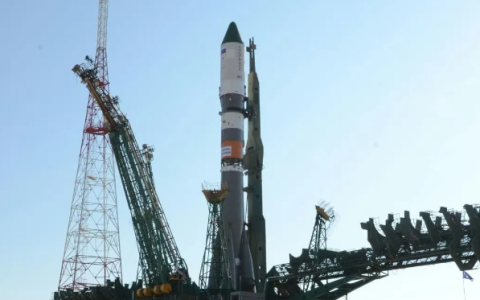 俄“进步MS-32”货运飞船顺利升空：为国际空间站运送2516公斤补给