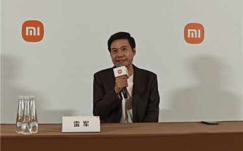 雷军：再次向李想本人表示崇高敬意 不少车企都是摸着理想过河