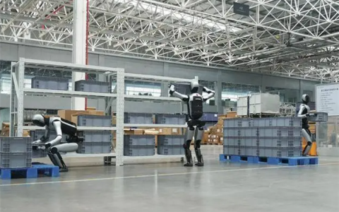 刷新全球订单纪录！优必选人形机器人Walker S2获2.5亿大单