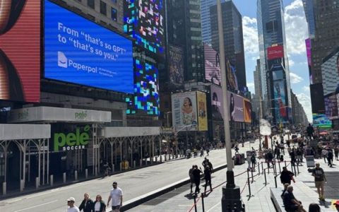 Paperpal登陆纽约时代广场