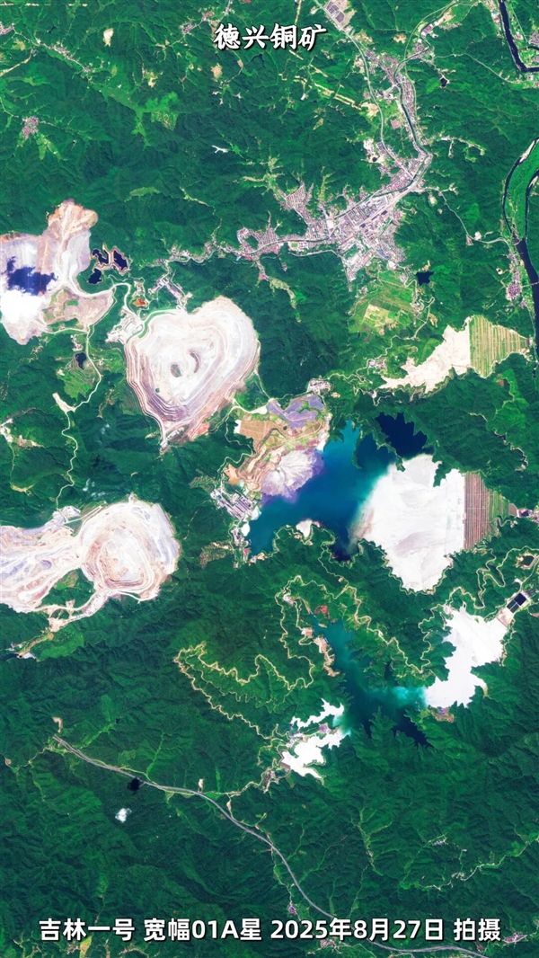卫星俯瞰亚洲最大的露天铜矿：如同“大地指纹”