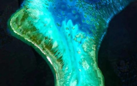 江山如此多“礁”！太空俯瞰壮美的中国南海