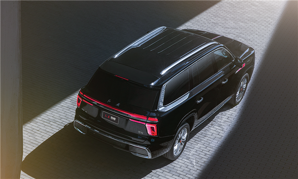 156万起 新款红旗国耀上市：换装全新4.0T V8汽油机