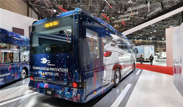 两款专为日本打造 比亚迪J6、J7、K8纯电巴士亮相东京车展