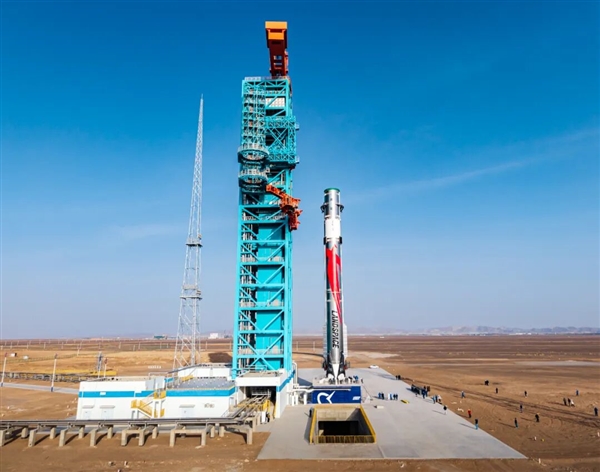 可回收的不锈钢大型火箭！朱雀三号首飞实验第一阶段工完成