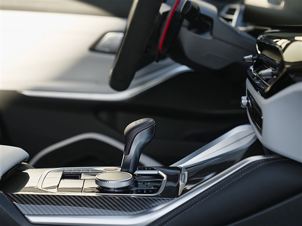 3.0T“机皇” 零百仅3.6秒！全新宝马M3旅行版即将中国首发