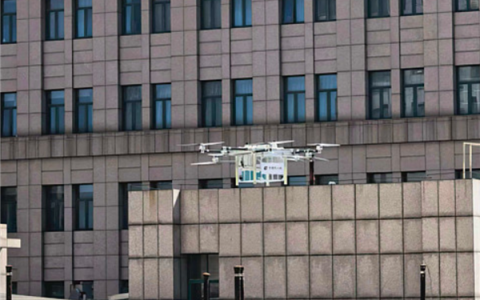 顺丰同城推无人机血液运输服务 单次可运送8000cc