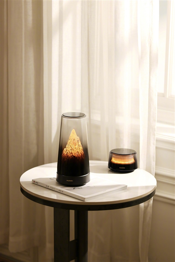 余承东公布神秘新品“日照金山”真身：华为路由X3 Pro！