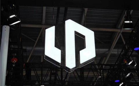 如何应对事故！零跑回应：无论谁的责任 车主人身安全是第一位