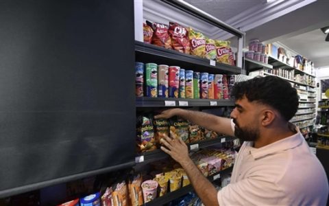 为减少杂音扰民 德国部分地区晚8点后卖薯片违法