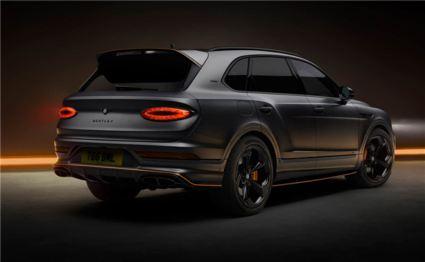 不是老头乐 国内造车新势力新车出街：几乎1:1复刻宾利添越！