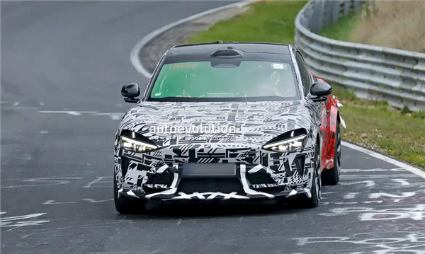 接近量产状态！小米YU7 GT再现身纽北赛道