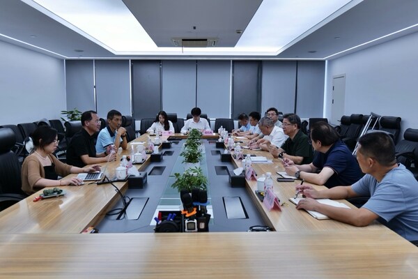 陈炳荣一行调研中之杰智能，深度考察德沃克X-Agent创新成果