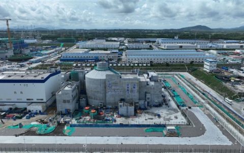 全球首个陆上商用小型堆 中国“玲龙一号”首堆冷试成功