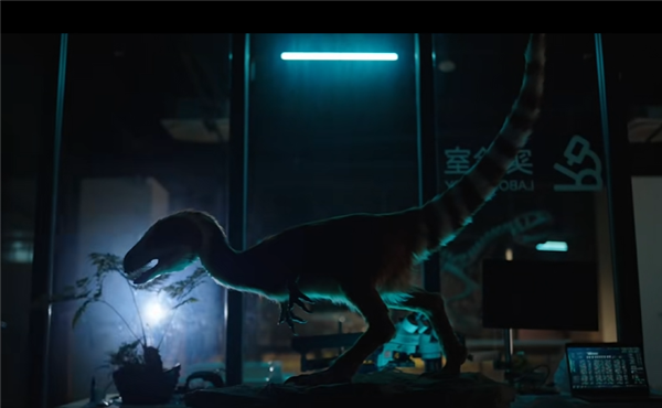 全球首个超仿生具身智能体！越疆发布新款机器人“复活”中华龙鸟