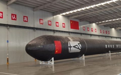 中国首款全碳纤维火箭！微光一号模态箭成功落地