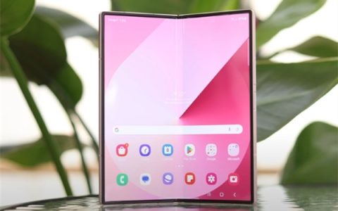 安卓首款！三星三折叠屏将在本周亮相