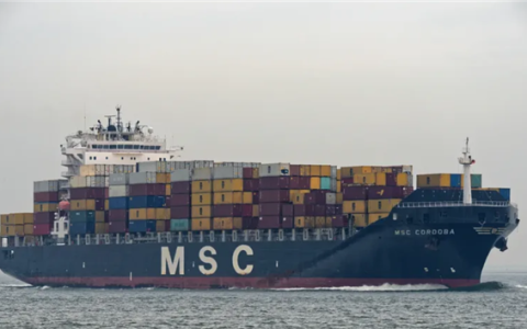 中国收取美国货轮靠港费用第一单：超1200万元