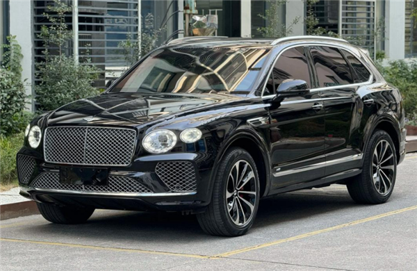 不是老头乐 国内造车新势力新车出街：几乎1:1复刻宾利添越！