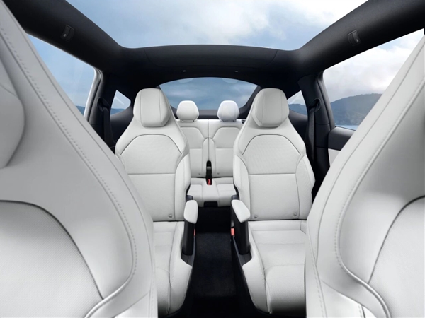 8000元 特斯拉Model Y L全新浅灰色高级内饰上线：抗污、好打理