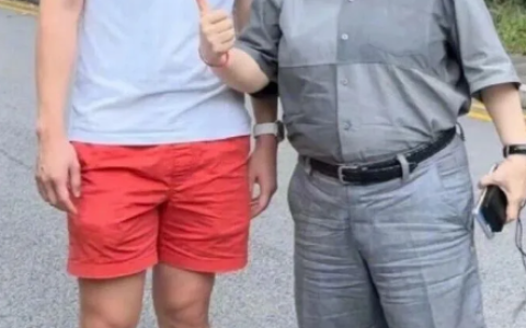 TikTok CEO周受资跑步被偶遇：42岁头上已有不少白发