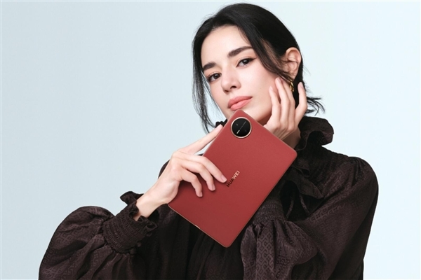 华为MatePad Mini迎来鸿蒙6升级：更安全、更流畅、更智能的旗舰小平板