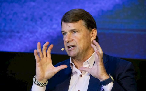 福特CEO：年薪12万美元招不到技工 有5000个岗位空缺