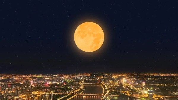 今晚记得抬头看！XXXL号年度最大超级月亮来了