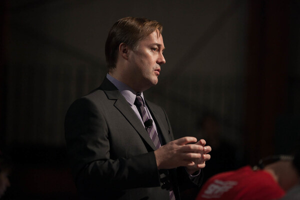 Jason Calcanis，企业家、天使投资人、《All-In》播客联合主持人