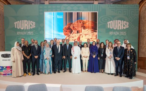沙特旅游部长Ahmed Al-Khateeb携手世界经济论坛，汇聚旅游生态业界领袖，共启“超越旅游业”倡议