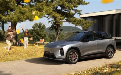 最畅销高端纯电SUV！蔚来ES6 30万台纪念版上市：34.98万起