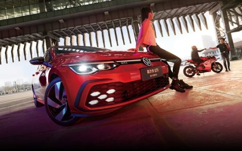 德系钢炮还香不 新款大众高尔夫GTI上市：限时成交价199999元