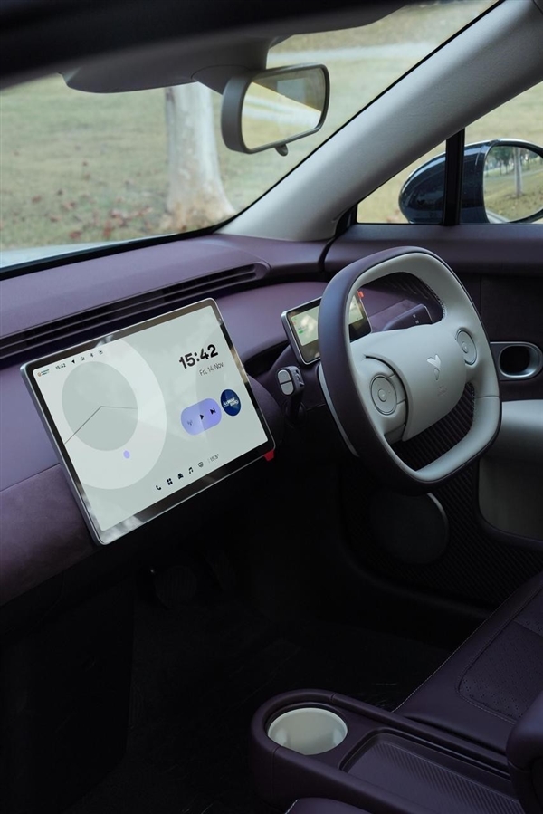 蔚来精品小车萤火虫卖爆 累计交付突破3万辆