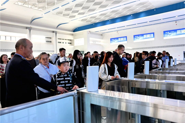 最低4折！1300多趟高铁车票价大优惠了