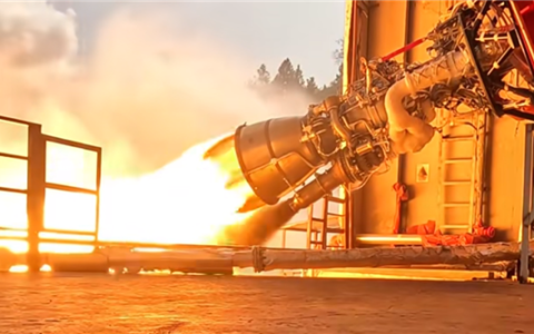 重大突破！星河动力苍穹-50发动机完成高精度、大梯度深度变推力试车