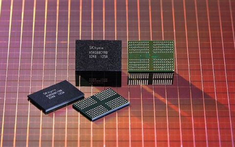 存储涨势强劲！2026年全球手机与笔记本出货量或被迫收缩