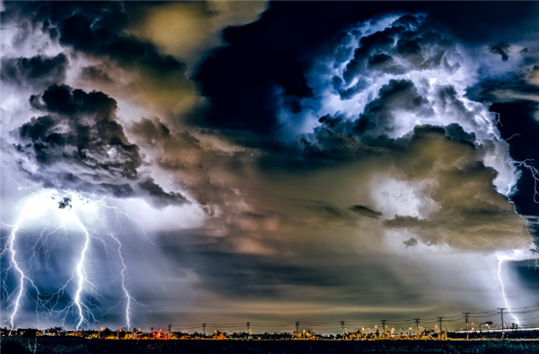 谷歌发布WeatherNext 2天气预报模型：速度提升8倍 精准覆盖灾难性事件