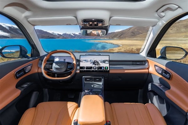 奇瑞最畅销SUV！第五代瑞虎8上市24小时 大定破12486台